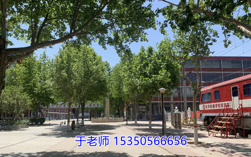 石家莊東華鐵路學校在校生多少人？