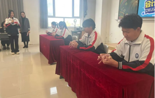 石家莊東華鐵路學(xué)校技能節(jié)學(xué)生風采